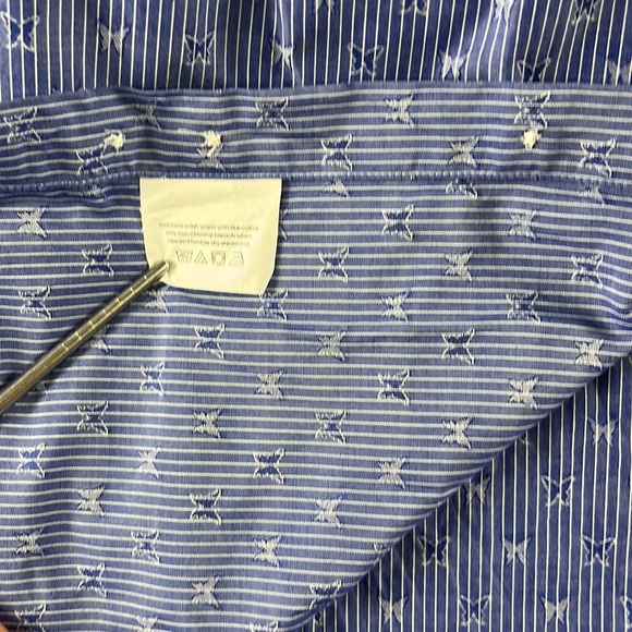 PENGUIN By Mungsing Wear Heritage Slim-Fit Butterfly Print Dress Shirt | 34/35 - Picture 3 of 4